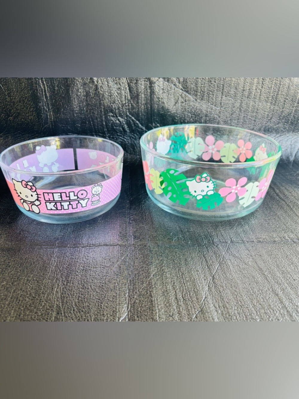 2 Pyrex HELLO KITTY Serving Bowls